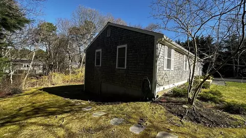 Exterior - 2 S Precinct, Barnstable, MA 02632 photo 2 of 5