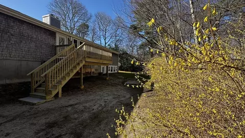 Exterior - 2 S Precinct, Barnstable, MA 02632 photo 4 of 5