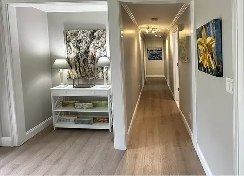Entry Way - 2 S Precinct, Barnstable, MA 02632 photo 1 of 2
