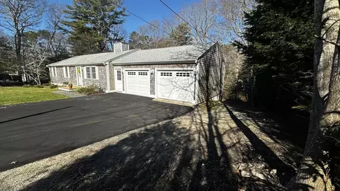 Exterior - 2 S Precinct, Barnstable, MA 02632 photo 5 of 5