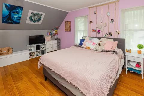 Bedroom - 13 Harvard St, Gloucester, MA 01930 photo 1 of 5