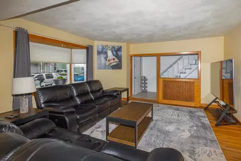 Living - 13 Harvard St, Gloucester, MA 01930 photo 2 of 3
