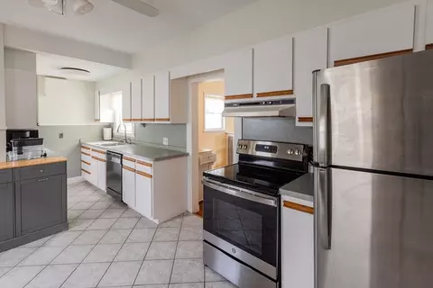 Kitchen - 13 Harvard St, Gloucester, MA 01930 photo 1 of 2