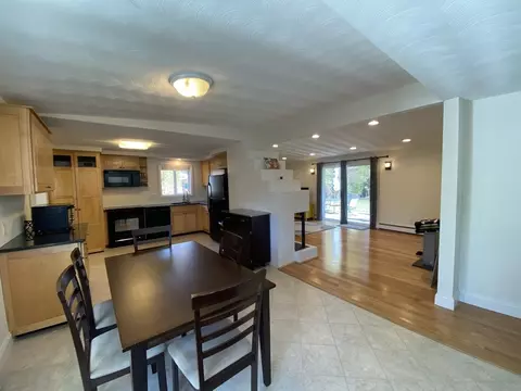 46 Griffin Rd, Framingham, MA 01701 photo 7