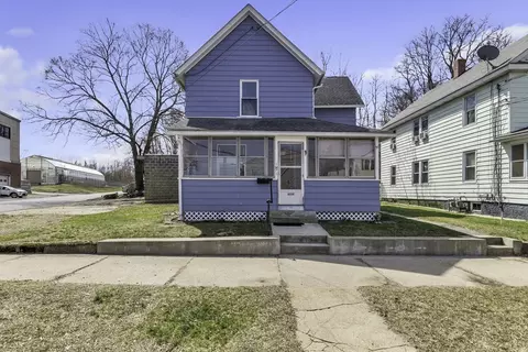Exterior - 191 Hampden St, Springfield, MA 01151 photo 2 of 12