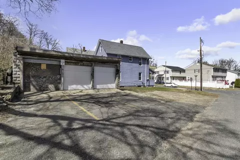 Exterior - 191 Hampden St, Springfield, MA 01151 photo 8 of 12