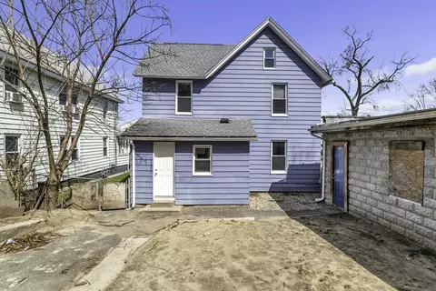 Exterior - 191 Hampden St, Springfield, MA 01151 photo 4 of 12