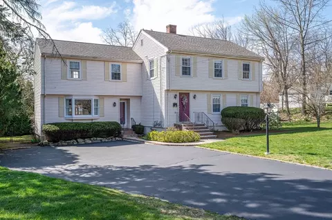 561 Middle St, Braintree, MA 02184