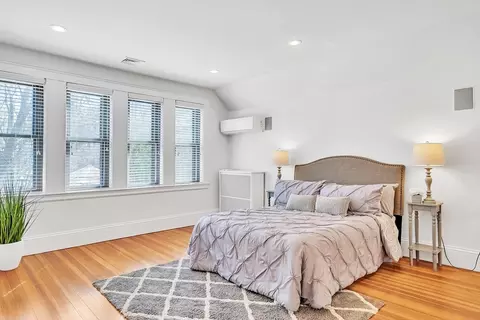 Bedroom - 51 Winthrop Rd #51, Brookline, MA 02445 photo 2 of 5