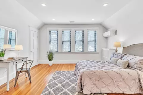 Bedroom - 51 Winthrop Rd #51, Brookline, MA 02445 photo 1 of 5