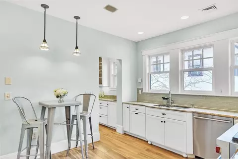 Kitchen - 51 Winthrop Rd #51, Brookline, MA 02445 photo 7 of 8