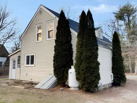 806 Main St, Wareham, MA 02571 photo 4