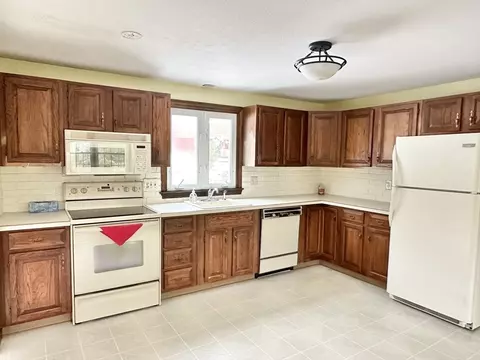Kitchen - 43 Northwest Rd, Westhampton, MA 01027 photo 1 of 3