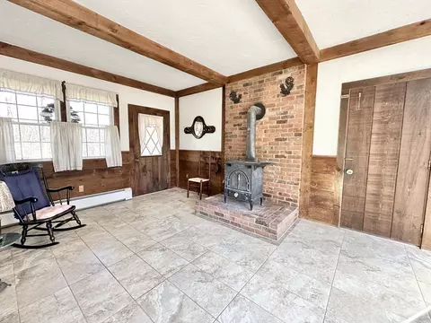 Living - 43 Northwest Rd, Westhampton, MA 01027 photo 4 of 4