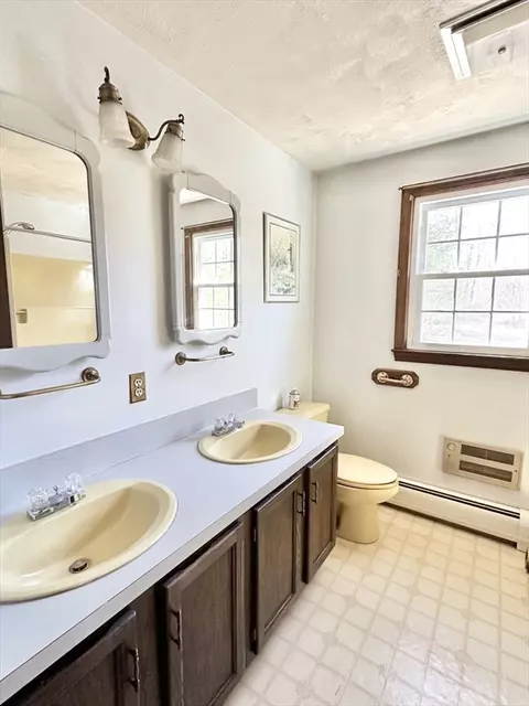 Bath - 43 Northwest Rd, Westhampton, MA 01027 photo 2 of 2