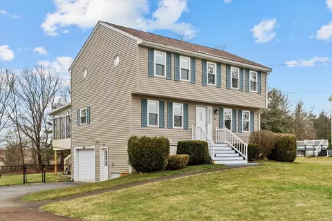 55 Leisa G Dr, Tewksbury, MA 01876