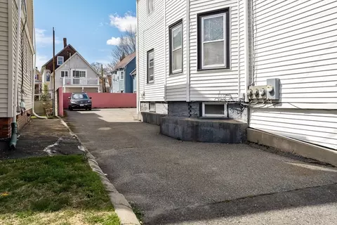 Exterior - 26 Argyle St, Everett, MA 02149 photo 3 of 3