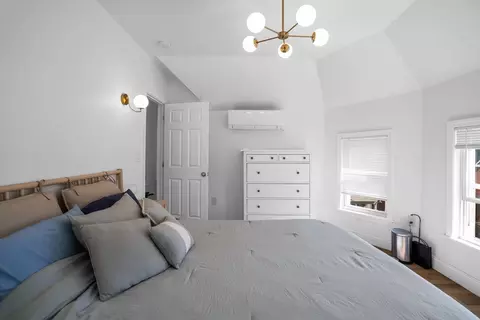 Bedroom - 26 Argyle St, Everett, MA 02149 photo 2 of 9