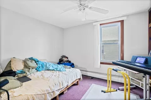 Bedroom - 26 Argyle St, Everett, MA 02149 photo 7 of 9