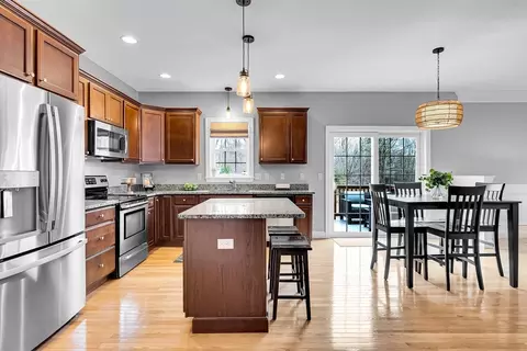 Kitchen - 26 Partridge Hill Rd, Sutton, MA 01590 photo 3 of 5