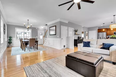 Living - 26 Partridge Hill Rd, Sutton, MA 01590 photo 3 of 9