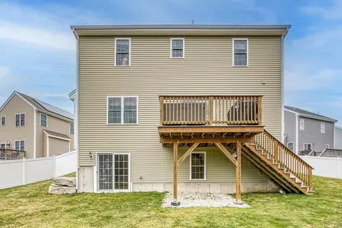 Exterior - 26 Partridge Hill Rd, Sutton, MA 01590 photo 6 of 8