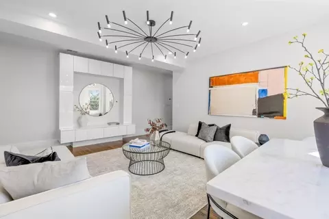 119 Freeman St #3, Brookline, MA 02446 photo 3