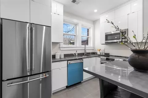119 Freeman St #3, Brookline, MA 02446 photo 4