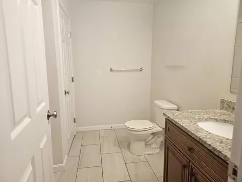 Bath - 3 Brookline St, Worcester, MA 01603 photo 2 of 2
