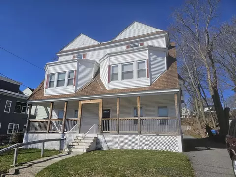 3 Brookline St, Worcester, MA 01603
