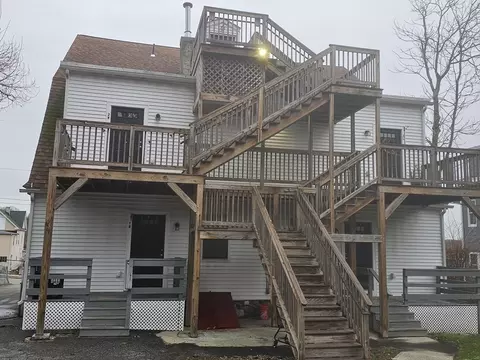 Exterior - 3 Brookline St, Worcester, MA 01603 photo 5 of 9