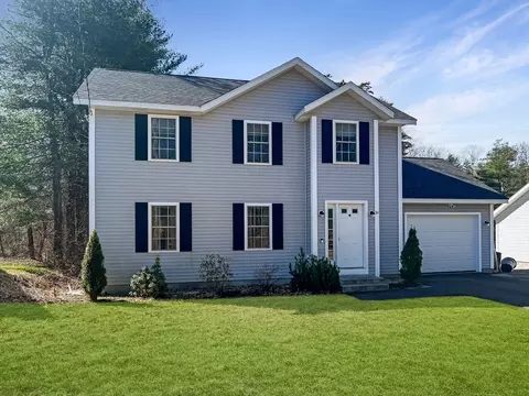 Exterior - 51 Chestnut St, Athol, MA 01331 photo 4 of 6