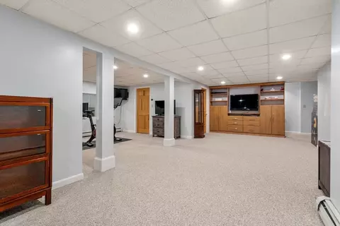 Living - 103 Maple St, Sterling, MA 01564 photo 10 of 10