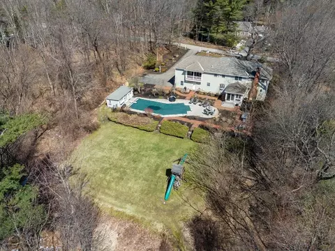 View/Area - 103 Maple St, Sterling, MA 01564 photo 2 of 6