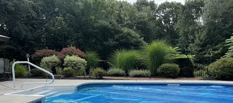 Exterior - 103 Maple St, Sterling, MA 01564 photo 7 of 7