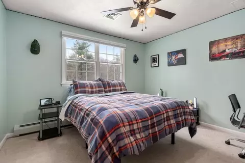 Bedroom - 103 Maple St, Sterling, MA 01564 photo 3 of 4