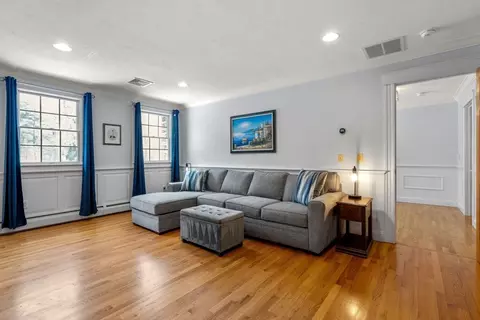 Living - 103 Maple St, Sterling, MA 01564 photo 9 of 10