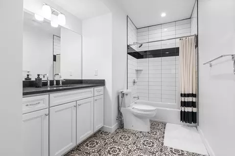 Bath - 213 Eagle St #7, Boston, MA 02128 photo 2 of 3