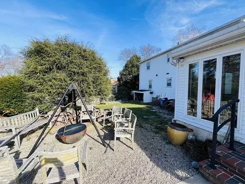 6 Whitfield Rd, Danvers, MA 01923 photo 4