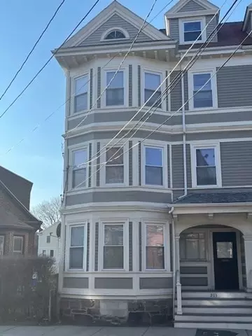 203 High St, Brookline, MA 02445 photo 3