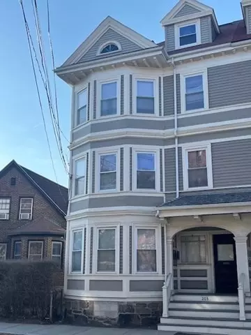 203 High St, Brookline, MA 02445 photo 4