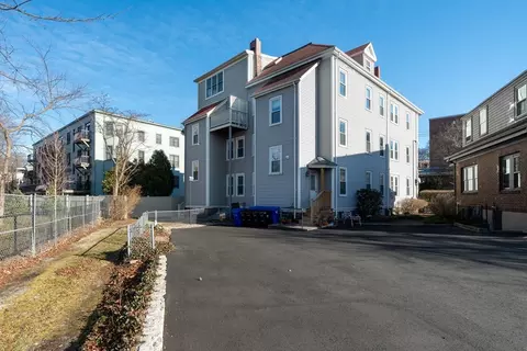 203 High St, Brookline, MA 02445 photo 16