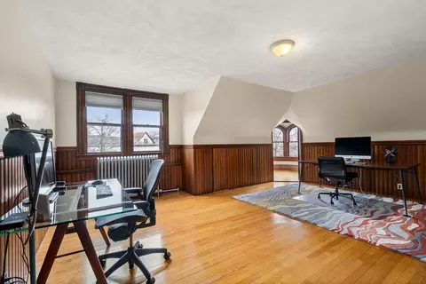 Living - 357 Crescent St, Waltham, MA 02453 photo 11 of 12