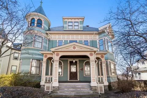 357 Crescent St, Waltham, MA 02453