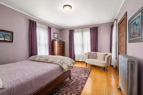 Bedroom - 357 Crescent St, Waltham, MA 02453 photo 4 of 6