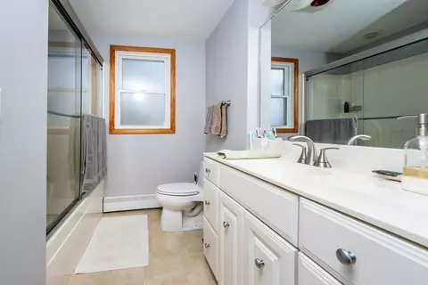 Bath - 3 Carl Gardner Rd, Bourne, MA 02532 photo 1 of 1