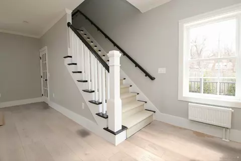 Entry Way - 61 Hurd Ave, Saugus, MA 01906 photo 1 of 1
