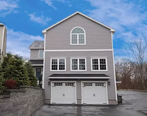61 Hurd Ave, Saugus, MA 01906