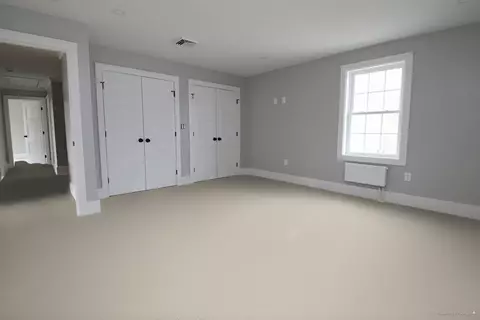 Exterior - 61 Hurd Ave, Saugus, MA 01906 photo 4 of 10