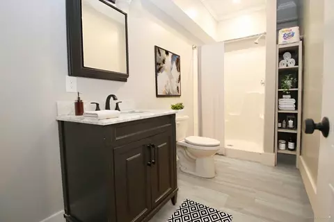 Bath - 61 Hurd Ave, Saugus, MA 01906 photo 6 of 6